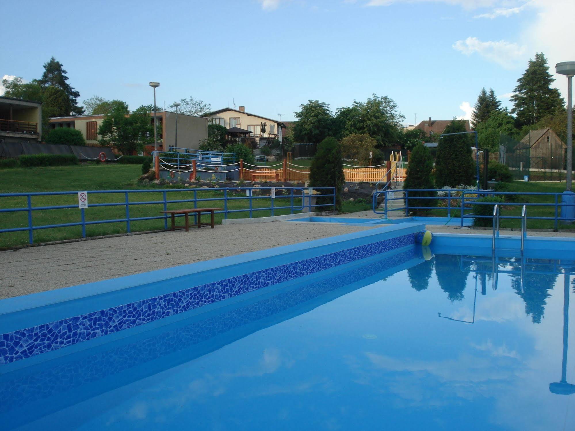 Resort Hotel Zvikov Zvíkovské Podhradí Екстериор снимка
